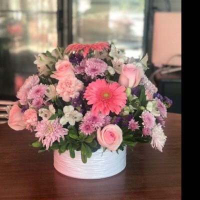 Arreglo Elegancia Floral Rosas y Gerberas – Trento Floreria Boutique