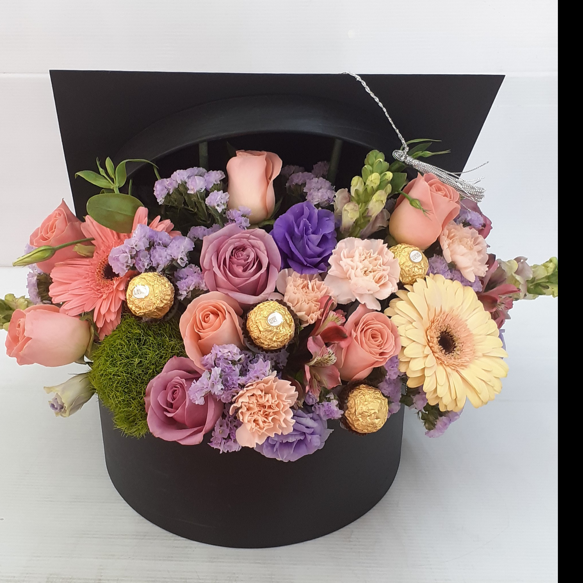 Caja Dulces Éxitos Flores mixtas – Trento Floreria Boutique