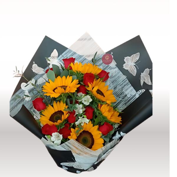 BOUQUET ATENA GIRASOLES, ROSAS CON FOLLAJES